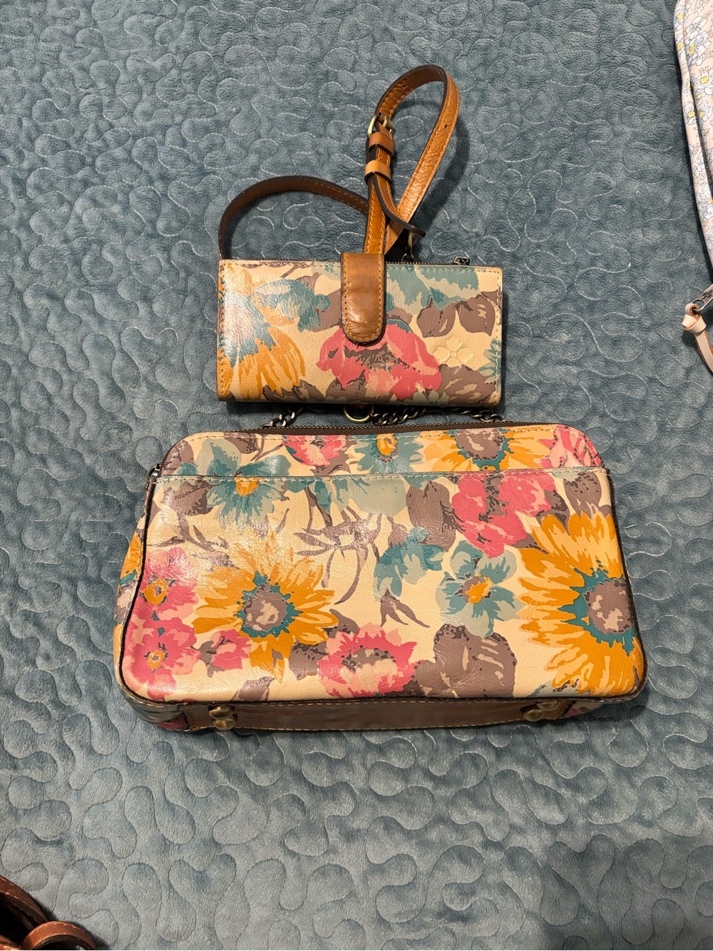 Floral Convertible Wallet Crossbody in Cream, Yellow & Pink